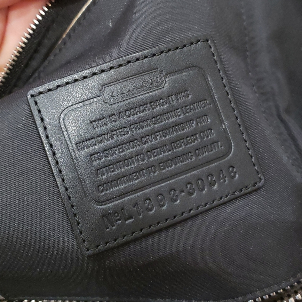 COACH Borough Bag in Retro Glove Tan Leather - Picture 9 of 16